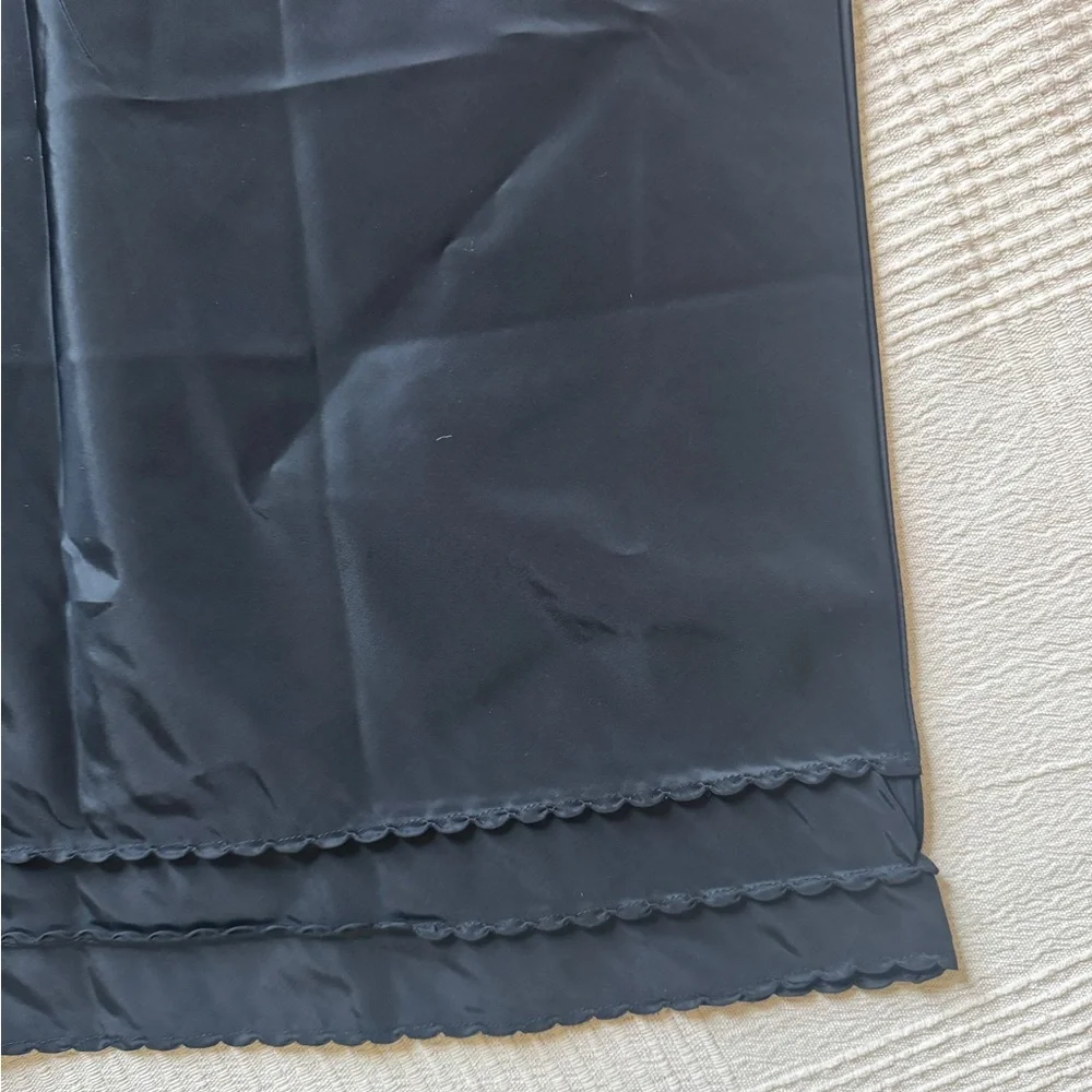 Vintage 1960s Black Slip Scallop Hem